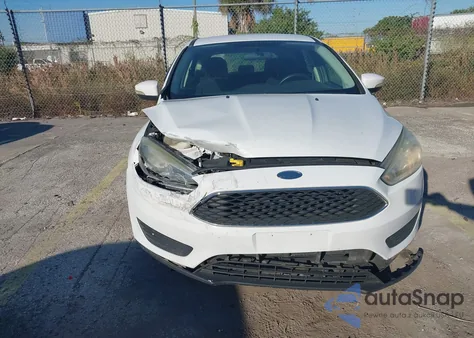2016 Ford Focus Se z USA, uszkodzony, nr VIN 1FADP3K20GL348876
